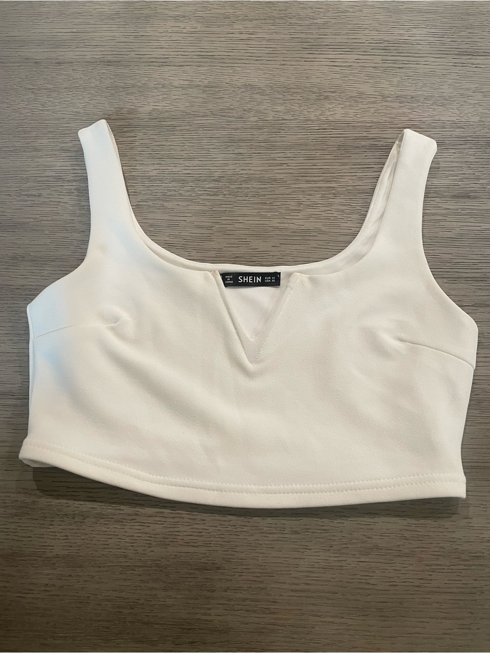 SHEIN Cream V-Notch Cropped Tank Top